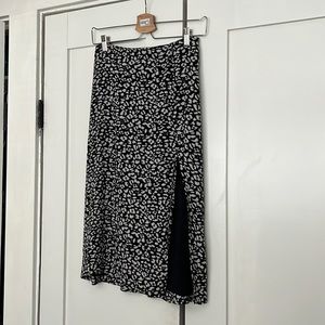 Abercrombie black leopard midi skirt with slit size S